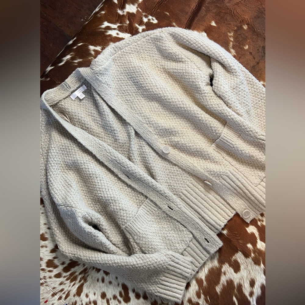 Lauren Conrad sweater